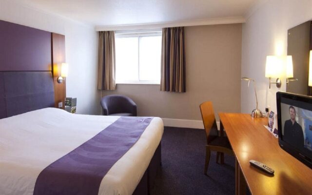 Premier Inn Warrington Central North