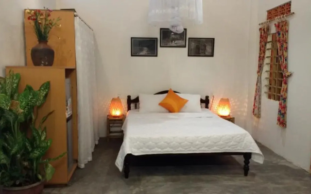 The Seaside Bungalow