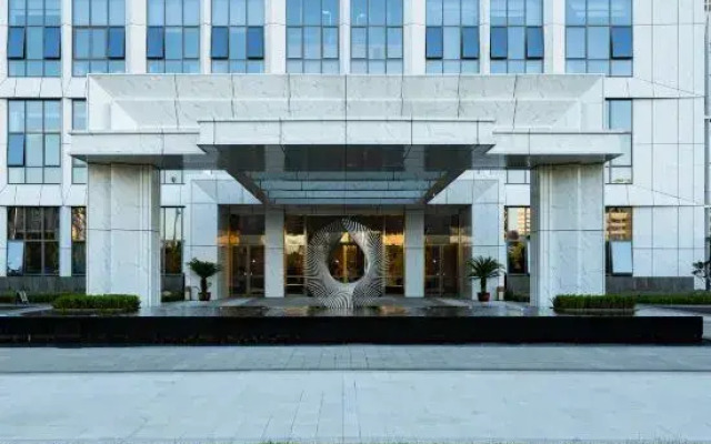 Phoenix  Jianguo  Hotel