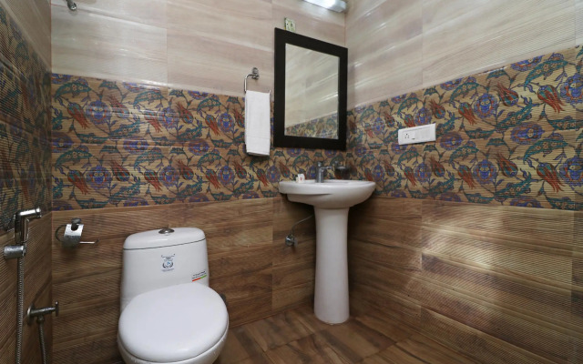 OYO 3828 Hotel Ashok