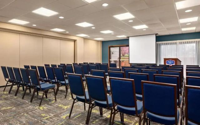 Hampton Inn & Suites Frederick-Fort Detrick
