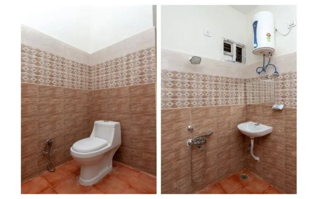 Sri Surya Guest Inn By OYO Rooms
