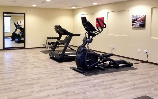 Comfort Suites Burlington near I-5