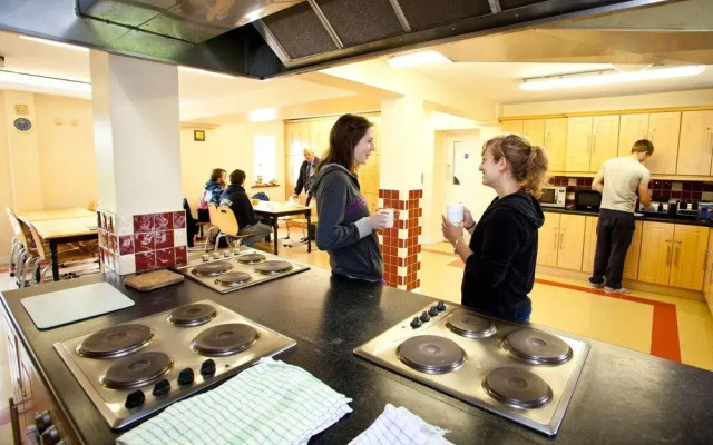 Courtbrack Accommodation - Hostel