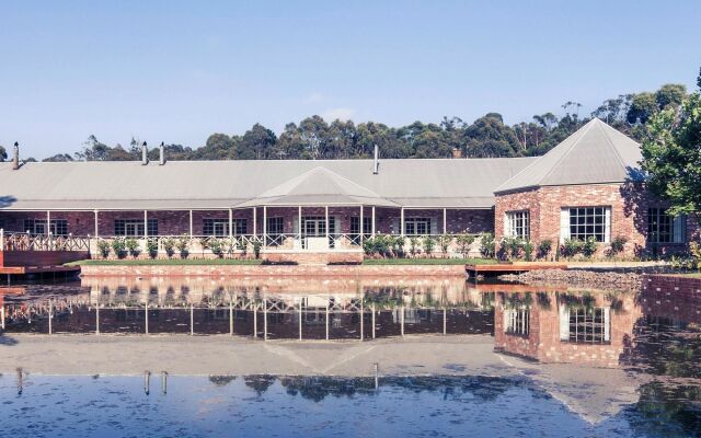 Mercure Ballarat Hotel and Convention Centre