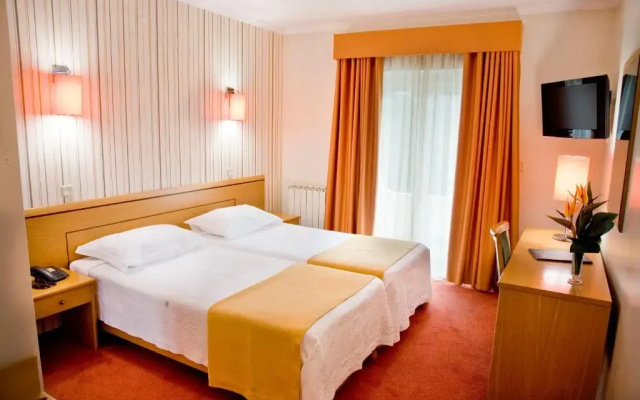 Varzinn Hotel