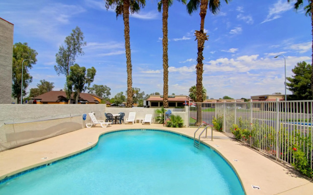 Motel 6 Tempe, AZ - Broadway - ASU