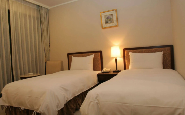 Sun Spring Resort