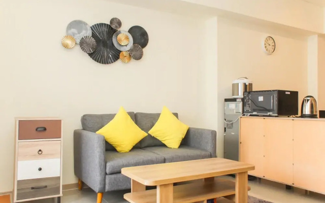 Comfortable 2Br With Study Room At Meikarta Apartment