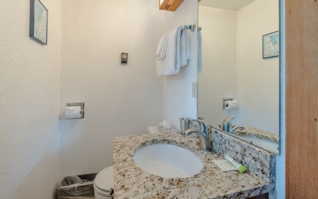 Smokey Plaza Condominium 1 By Redawning