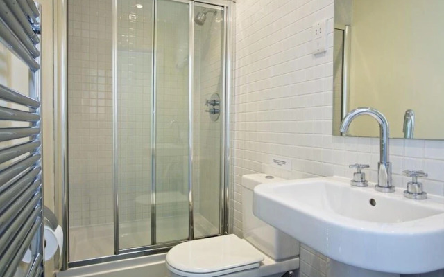 1 Combehaven