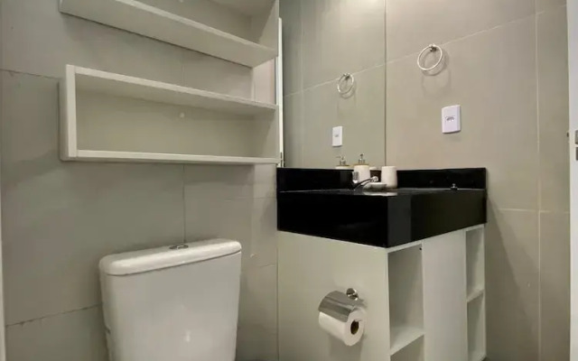 Flat a 120 metros das Piscinas Naturais