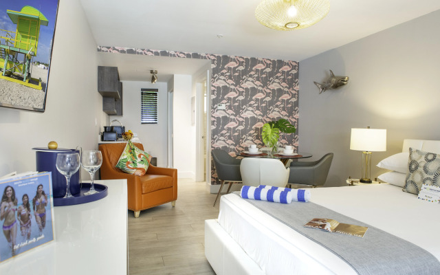 Waterside Hotel and Suites