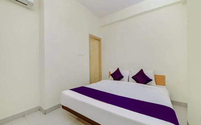SilverKey Executive Stays 19907 Hafeezpet