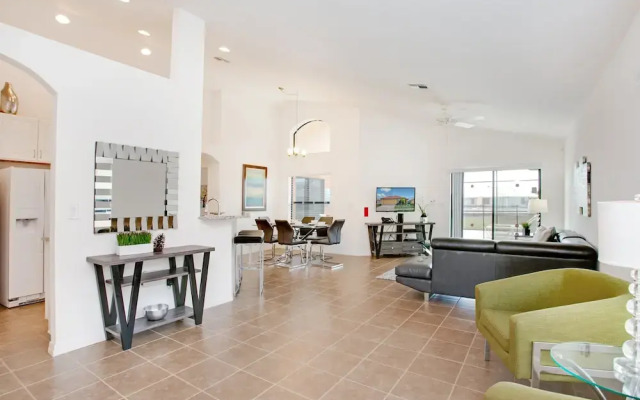 Rosemount Villa Providence 4