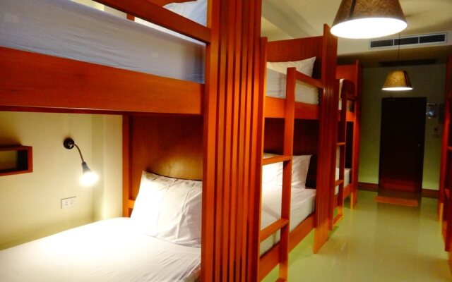 Phangan Pearl Hostel