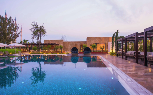 Adana Hilton SA