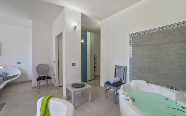 Plush Villa apartment in Tavullia with Jacuzzi