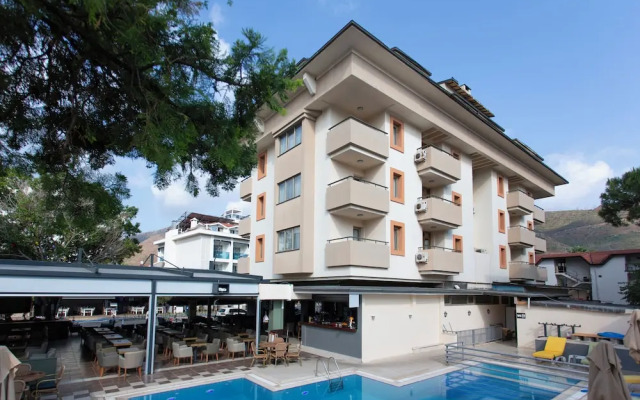 Green Mar Hotel