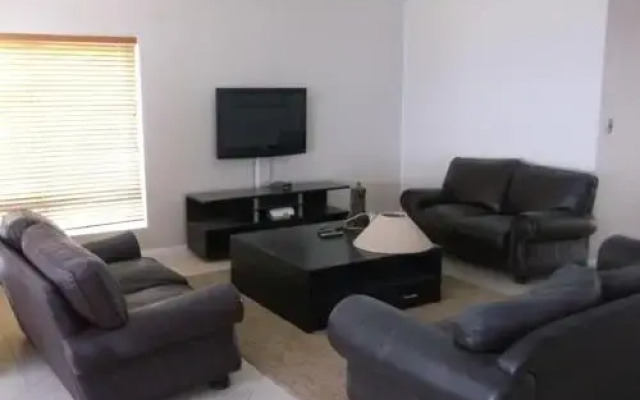 Luxurious house on Pinnacle Point Estate