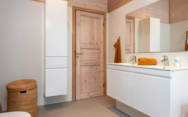 6 Person Holiday Home in Ebeltoft