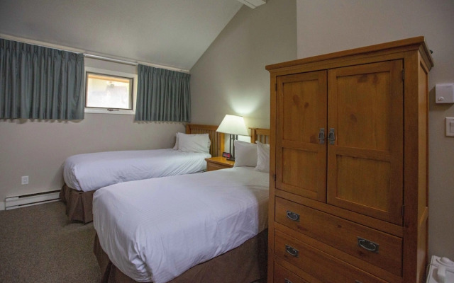 Panorama Vacation Retreat at Horsethief Lodge