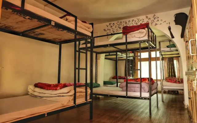 Nomads Hostel