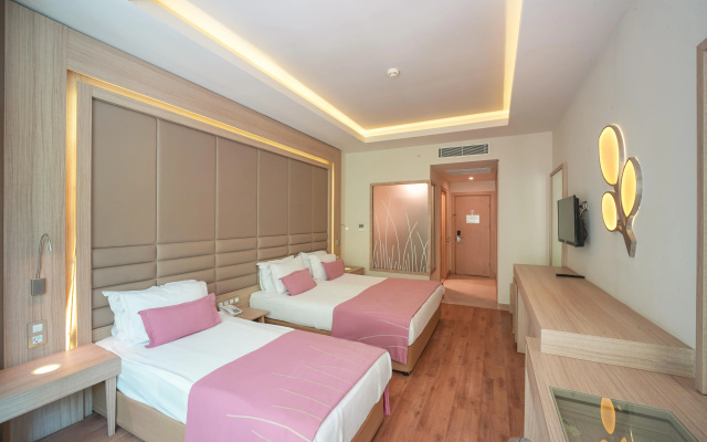 Orka Lotus Beach - Image 7