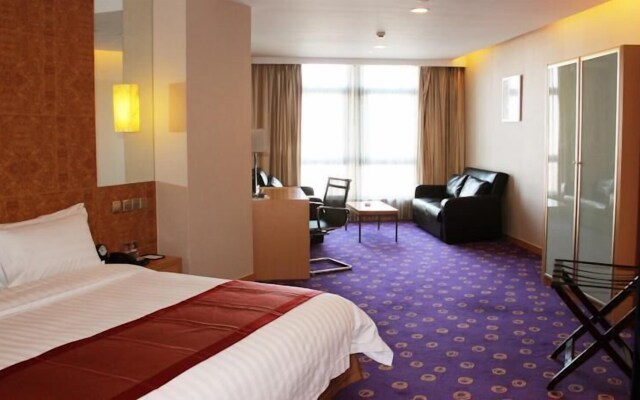 Ramada Plaza Pudong South Hotel