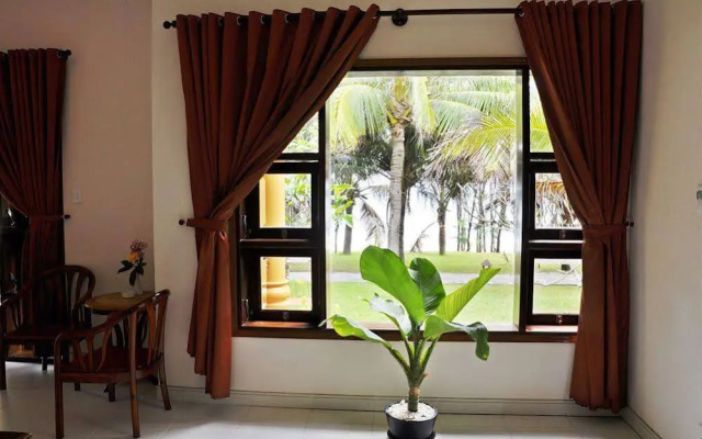 Sandhills Beach Resort & Spa