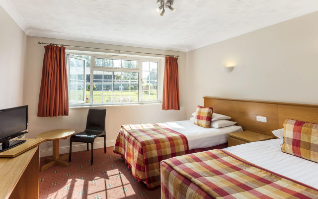 Roydon Marina Village