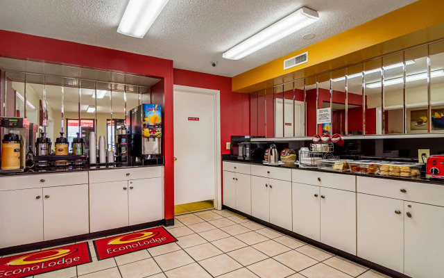 Econo Lodge Research Triangle Park