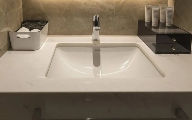 Chengdu IN Service Apartment