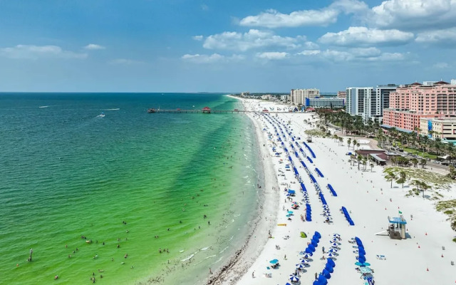 445 Clearwater Hamden