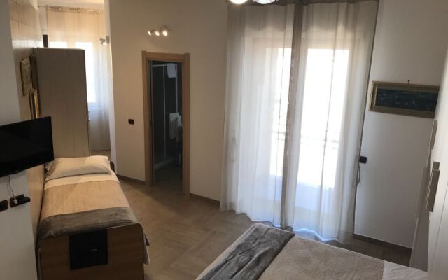 B&B Regal Home