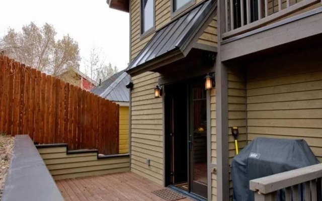 1475 Park Avenue Private Home By Alpine Ski Properties