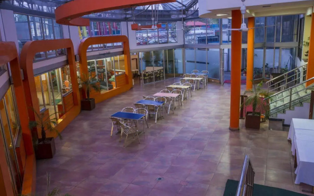 Airport Hotel