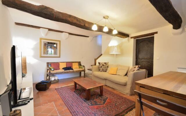 Charming Longo May Family Retreat - For 8 Guests!