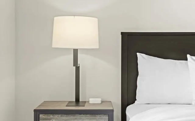 Placemakr Cathedral Heights