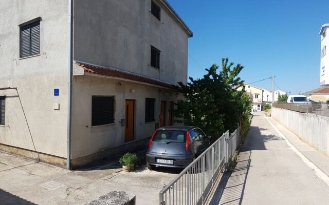 Apartment With one Bedroom in Trogir, With Enclosed Garden and Wifi