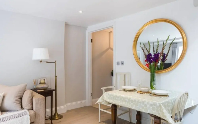 Gorgeous 2 Bed Fulham Flat With Garden