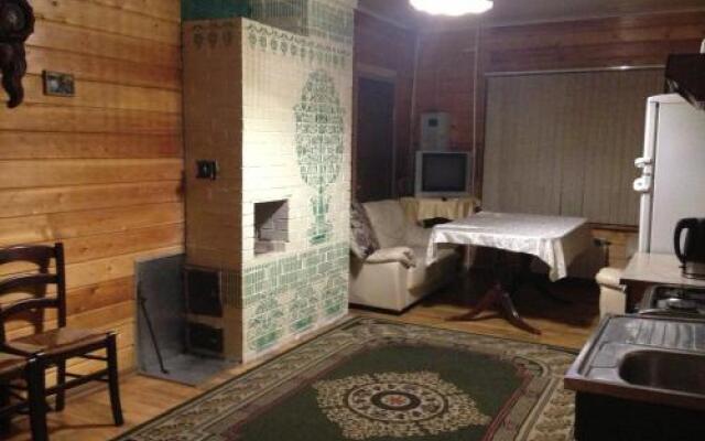 Guest House Dom S Bilyardom