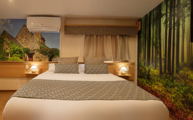 Magic Robin Hood Waterpark Lodge Resort