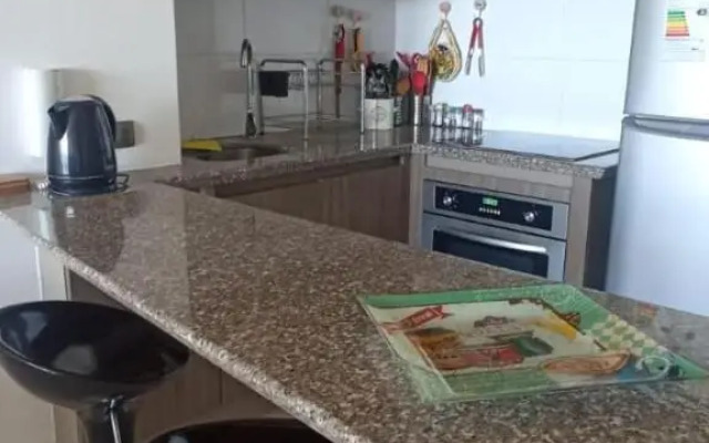 CONDOMINIO GRAN MARINA 2D 2B piscina 5p 604