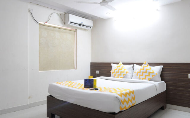 My Place Kondapur HICC by FabHotel