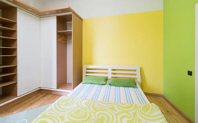 Funky Backpackers Hostel & Apartments