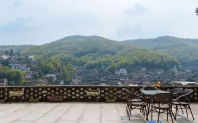 Ningbo Shanshang Renjia Homestay