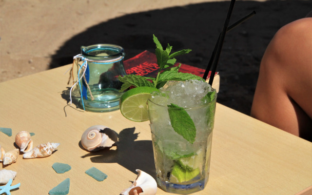 Dedalos Beach Hotel