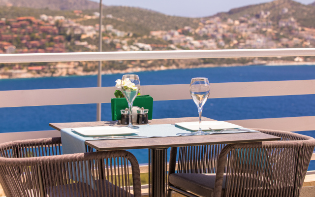 Kalkan Saray Suites - Adults Only