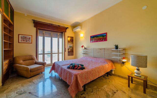 La Terrazza Di Siracusa - Roomy And Bright Flat